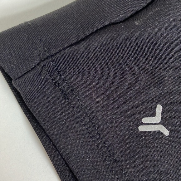 Old Navy active tank top size (10-12) - Picture 4 of 5